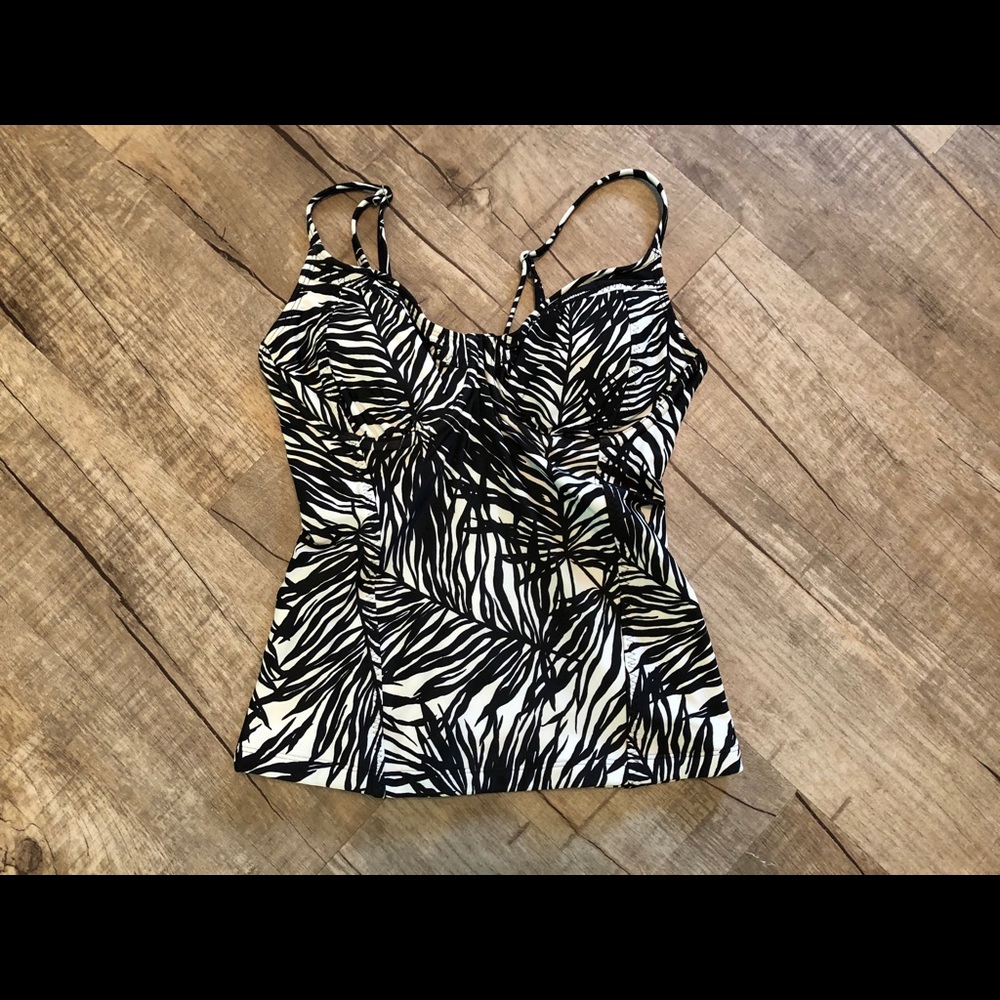 Athleta Bra Cup Swim Tankini 32D/DD